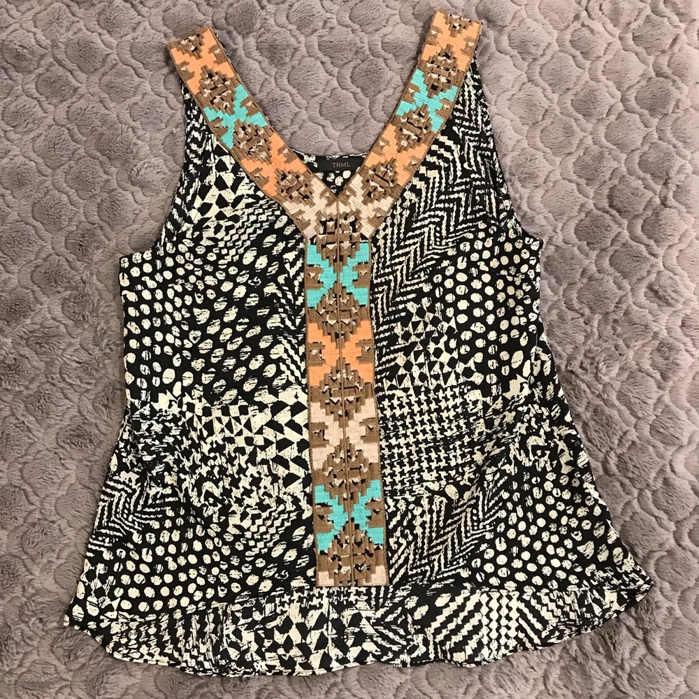 Sleeveless Black and White Blouse